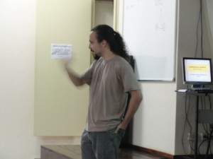 PALESTRA ORIENTA SOBRE METODOLOGIA EFICIENTE DE ESTUDOS